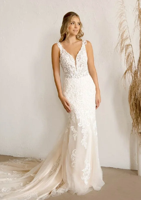 Kennedy Blue Bradyn Wedding Dress Beautiful Lace Gown