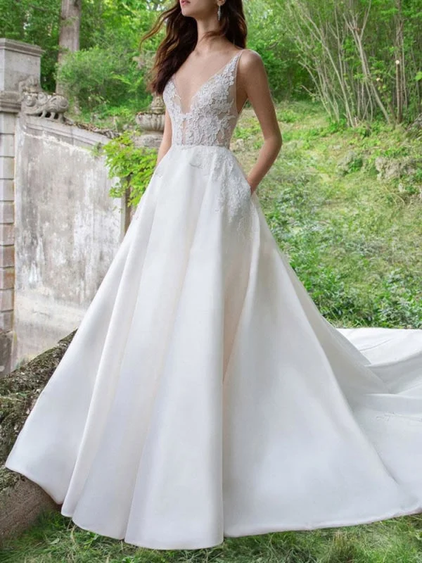 Vintage Wedding Dress V Neck Sleeveless A Line Lace Satin Bridal Gowns With Train Mermaid Wedding Gown