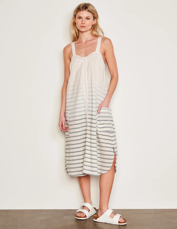 Sundry Changing Tide Stripe Midi Apron Dress in Deep Navy Smocked midi dresses